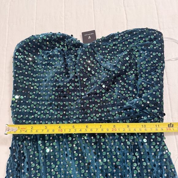 Lulus Sparkle Emerald Green Velvet Sequin Maxi Dress XS. Formal. NEW. $98 MSRP - Picture 10 of 13